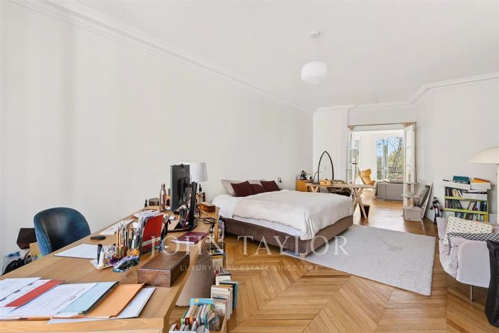 Image No.12-3 Bed Apartment for sale