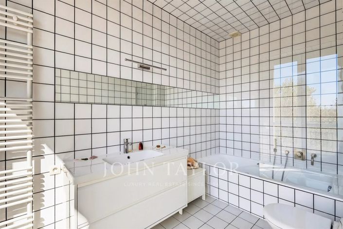 Image No.16-3 Bed Apartment for sale