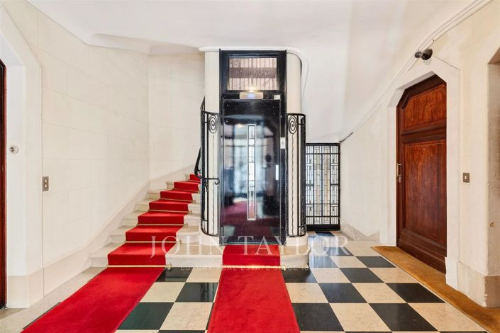 Image No.20-3 Bed Apartment for sale