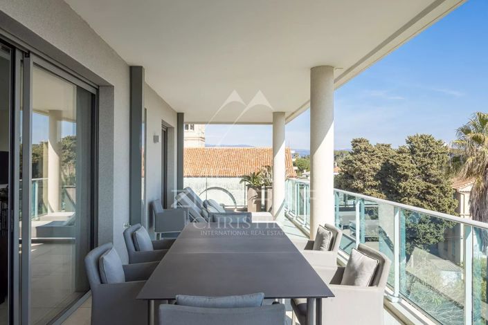 Image No.14-3 Bed Apartment for sale