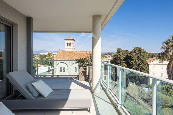 Image No.15-3 Bed Apartment for sale