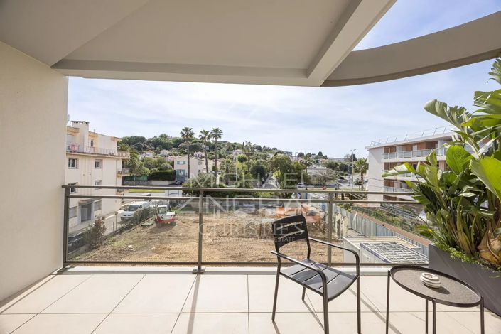 Image No.8-Apartment for sale