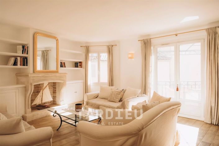 Image No.2-Appartement de 3 chambres à vendre à Saint-Tropez