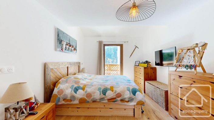 Image No.11-2 Bed Apartment for sale