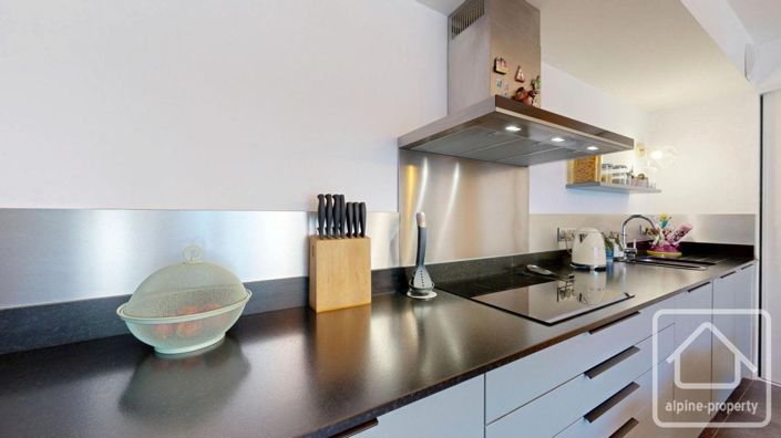 Image No.8-2 Bed Apartment for sale