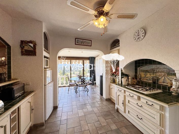 Image No.22-7 Bed House for sale