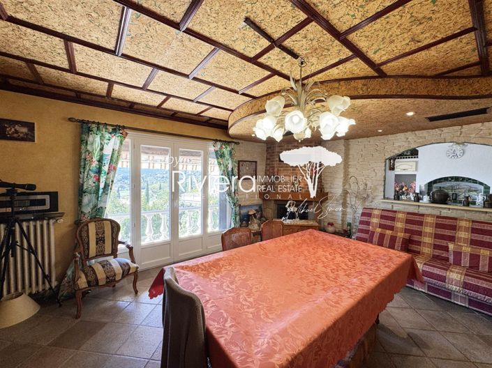 Image No.23-7 Bed House for sale