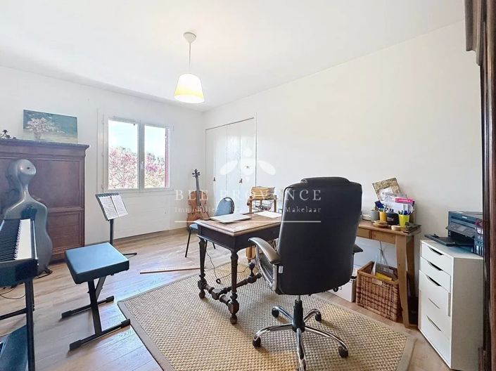 Image No.14-Maison de 6 chambres à vendre à Solliès-Toucas