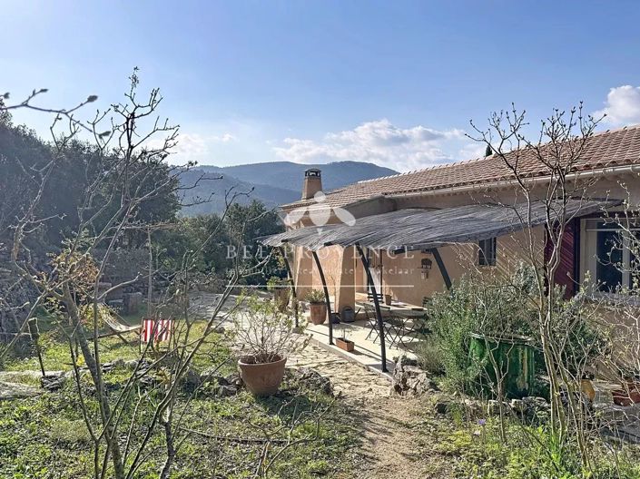 Image No.24-Maison de 6 chambres à vendre à Solliès-Toucas