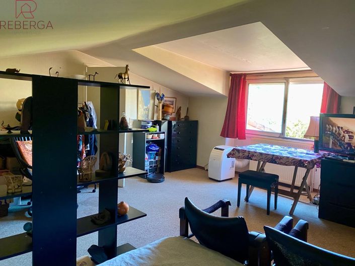 Image No.18-3 Bed House for sale