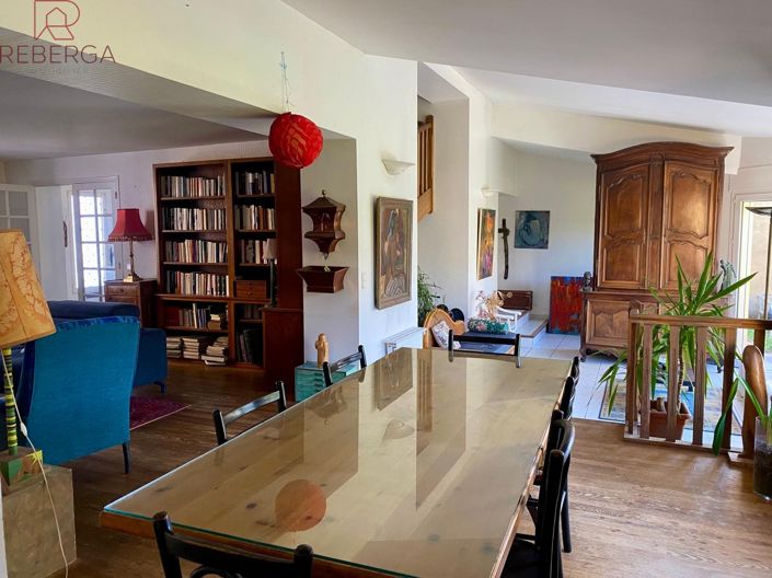 Image No.8-3 Bed House for sale