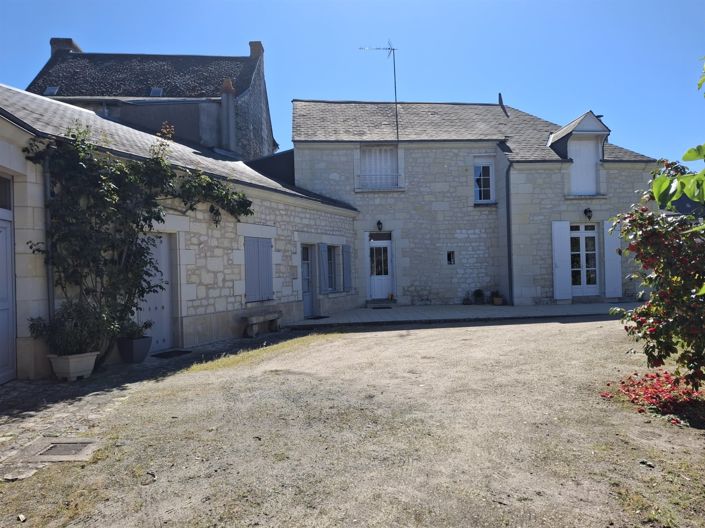 Image No.30-6 Bed House for sale