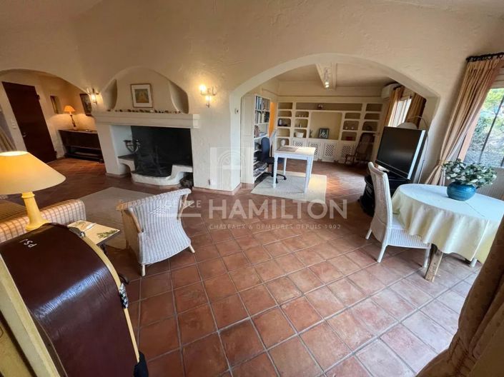 Image No.4-House for sale