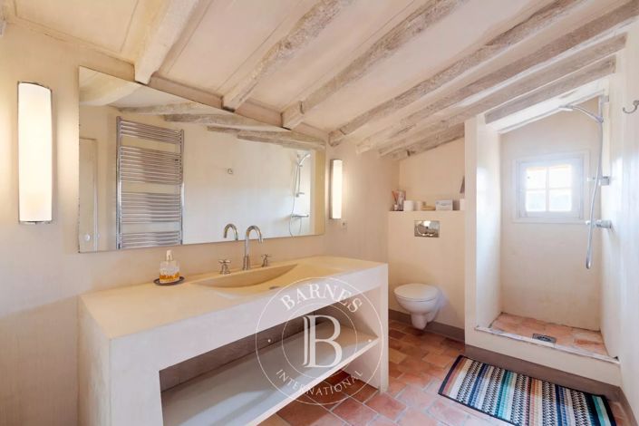Image No.15-4 Bed House for sale