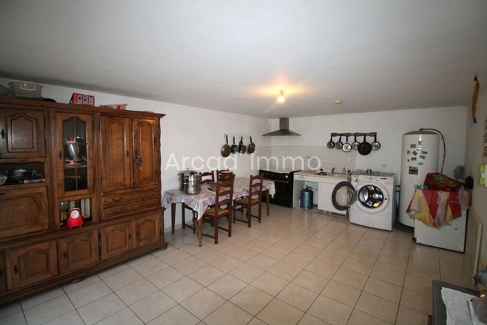 Image No.3-4 Bed House for sale