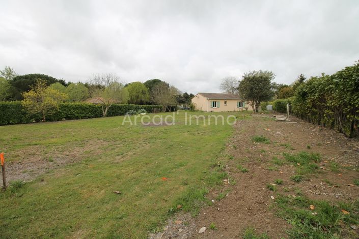 Image No.9-4 Bed House for sale