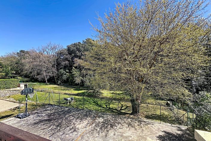 Image No.10-5 Bed House for sale