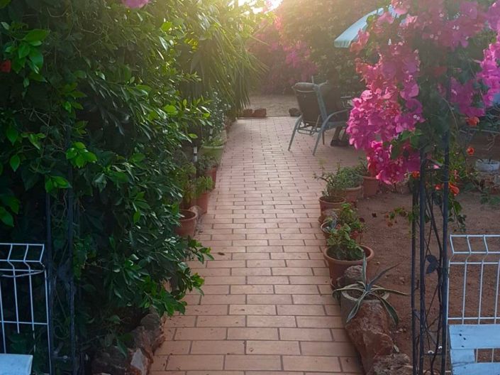 Image No.11-3 Bed House for sale