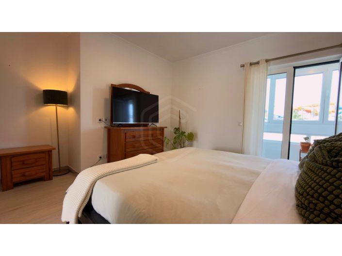 Image No.24-3 Bed House for sale