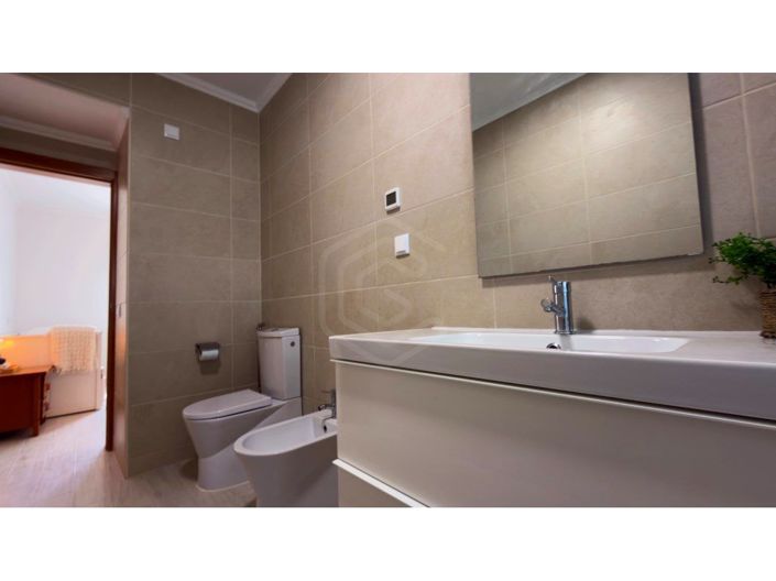 Image No.39-3 Bed House for sale