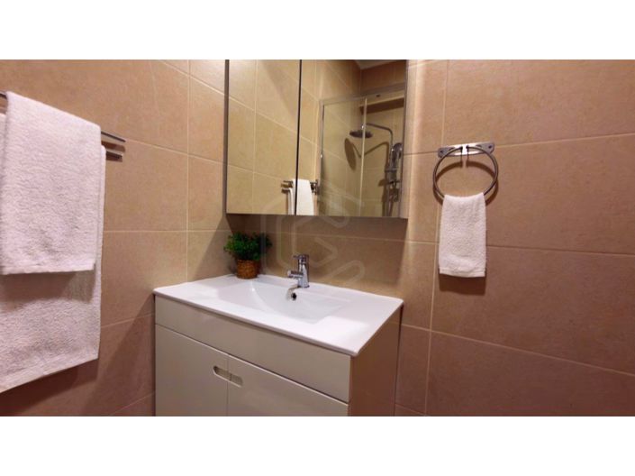 Image No.40-3 Bed House for sale