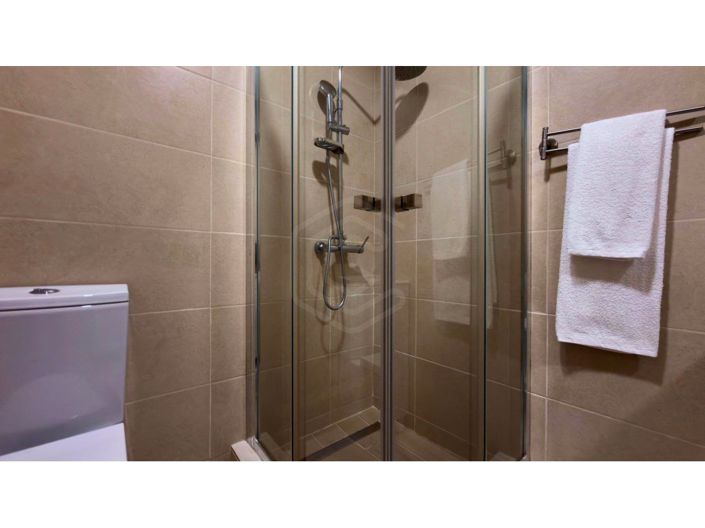 Image No.42-3 Bed House for sale