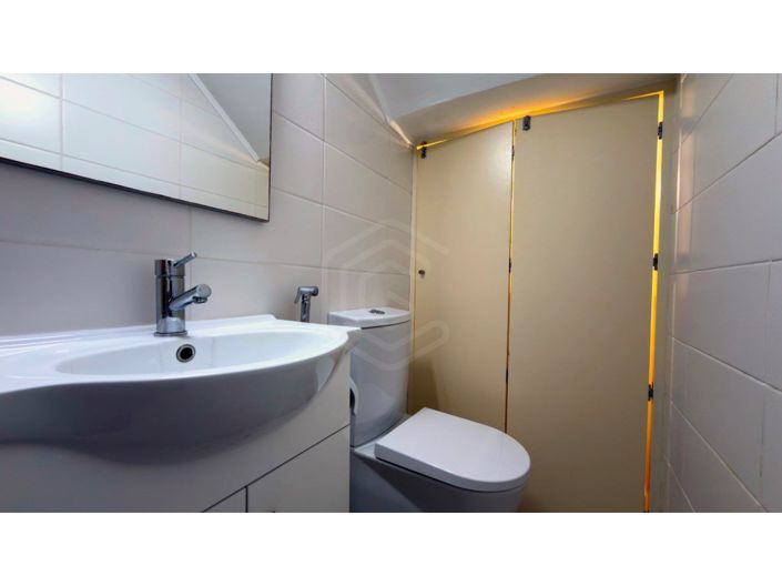 Image No.44-3 Bed House for sale