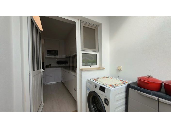 Image No.49-3 Bed House for sale