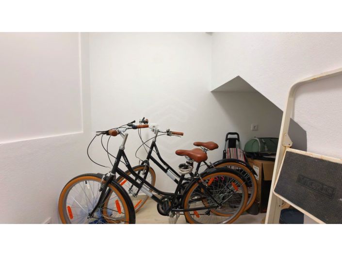 Image No.52-3 Bed House for sale