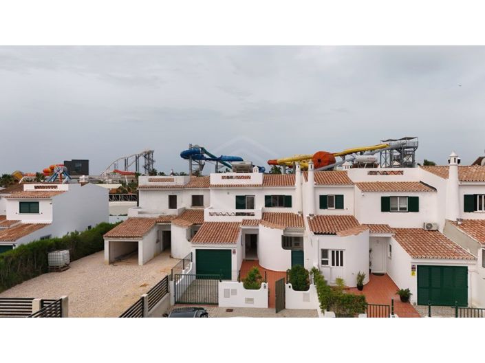 Image No.54-3 Bed House for sale