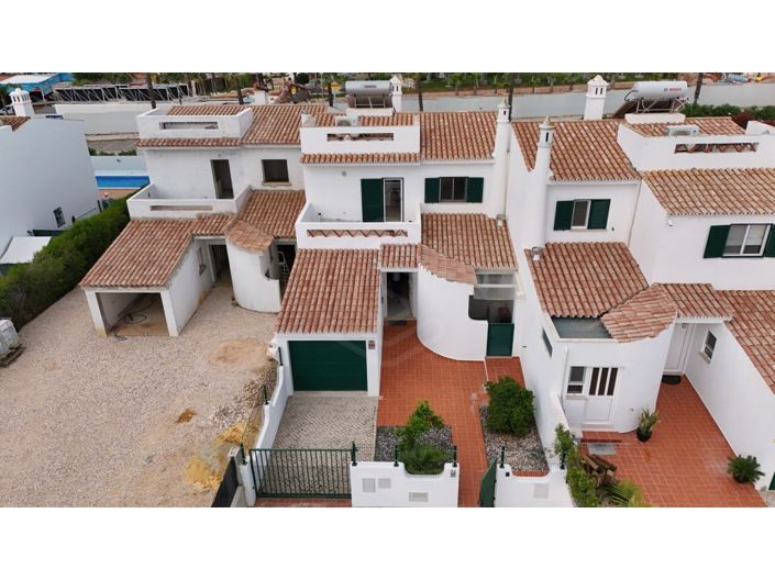 Image No.58-3 Bed House for sale