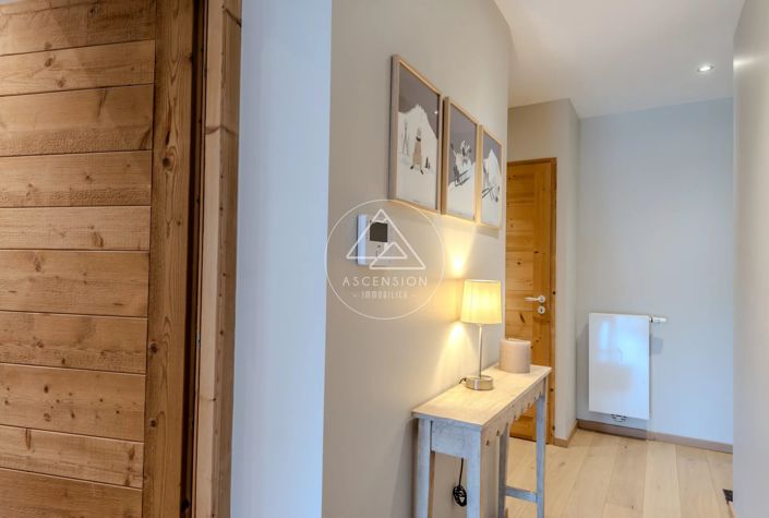 Image No.21-3 Bed Apartment for sale