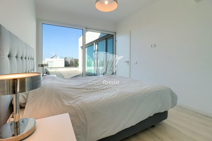 Image No.29-3 Bed House for sale