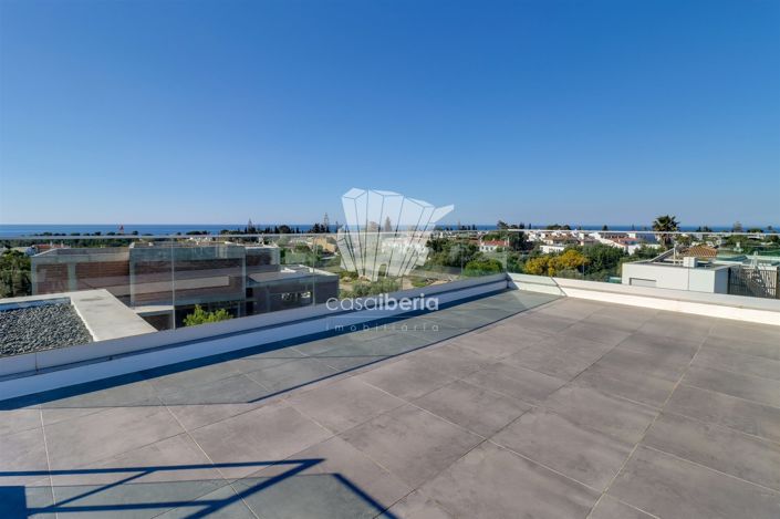 Image No.32-3 Bed House for sale