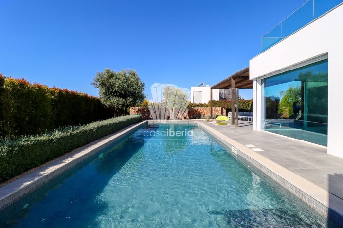 Image No.4-3 Bed House for sale