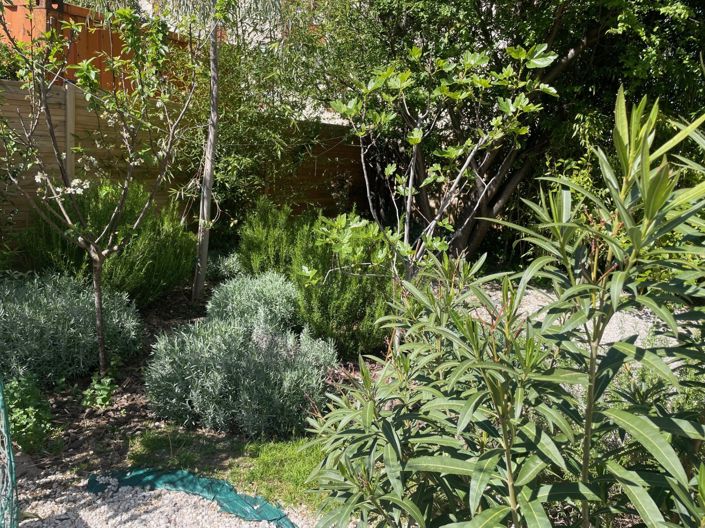 Image No.11-6 Bed House for sale