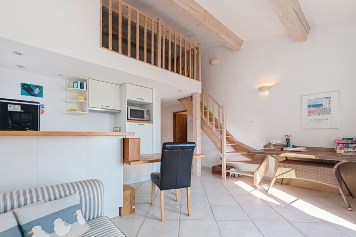 Image No.16-4 Bed House for sale