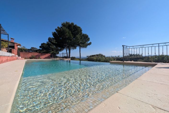 Image No.4-4 Bed House for sale