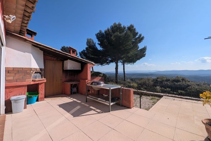 Image No.8-4 Bed House for sale