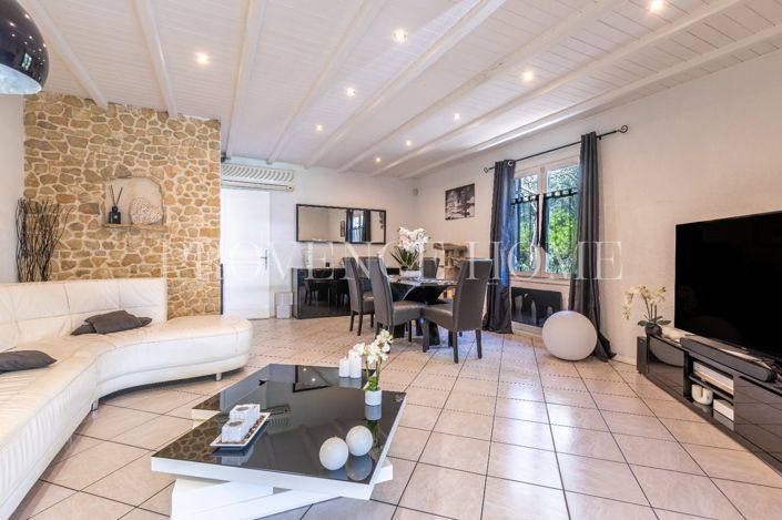 Image No.11-4 Bed House for sale