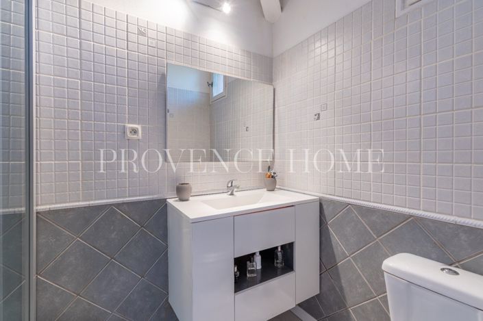 Image No.16-4 Bed House for sale