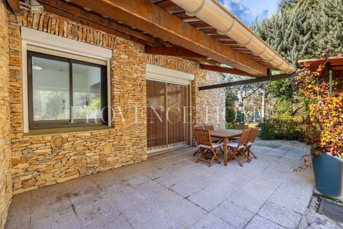 Image No.12-2 Bed House for sale