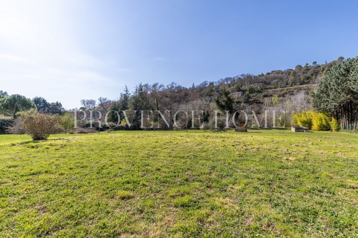 Image No.13-2 Bed House for sale