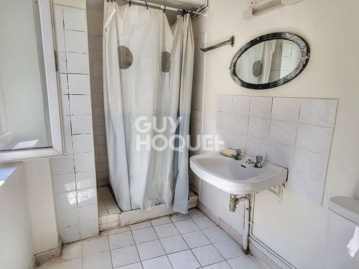 Image No.5-Maison de 4 chambres à vendre à Saint-Pons-de-Thomières