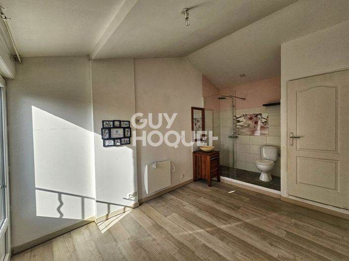 Image No.6-3 Bed House for sale