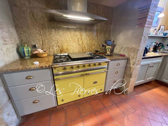 Image No.8-3 Bed House for sale