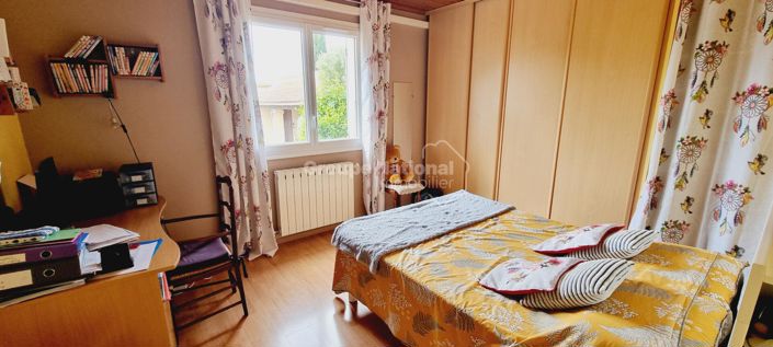 Image No.6-4 Bed House for sale