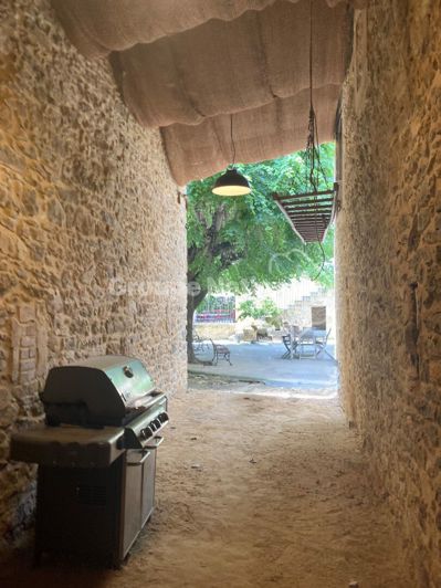 Image No.3-Maison de 3 chambres à vendre à Uzès