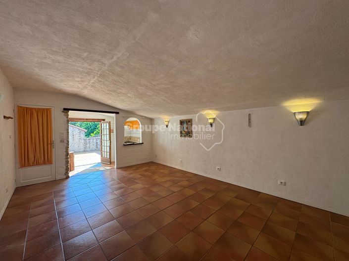 Image No.9-1 Bed House for sale