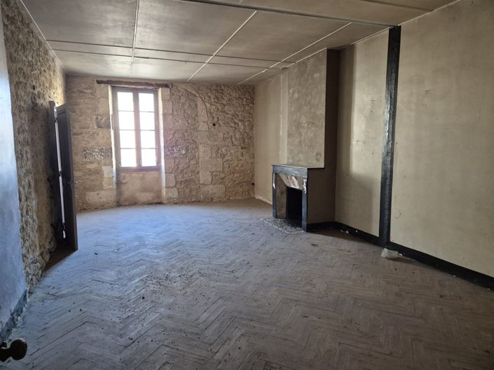 Image No.3-2 Bed House for sale